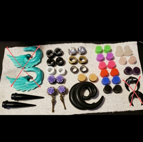 Large Bundle of 7/16 Plugs/Gauges - Picture 1 of 5